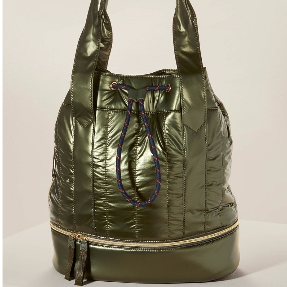 Stella&Dot crush it bucket bag